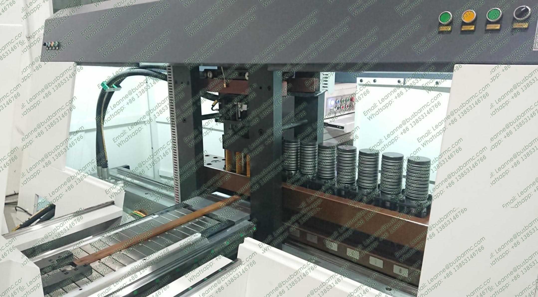 magazyn narzędziowy wykrawarki