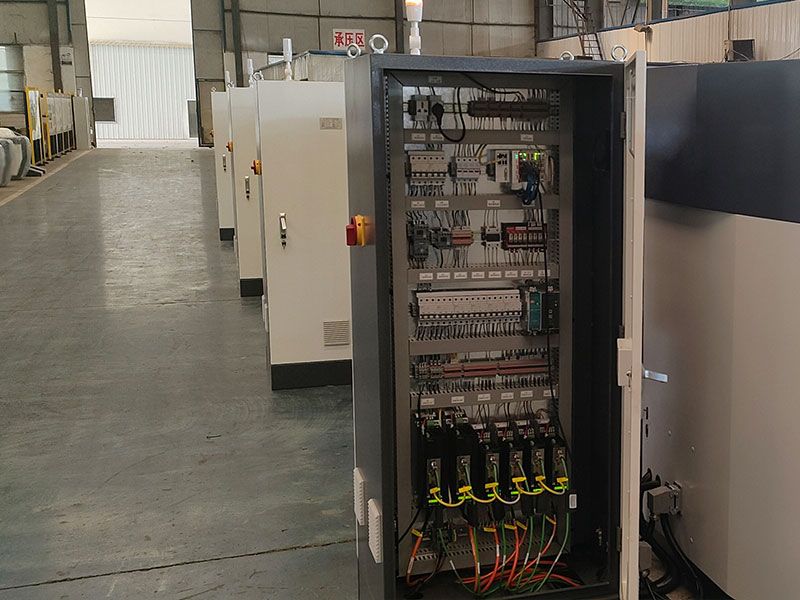 Fabryka maszyn do obróbki szyn